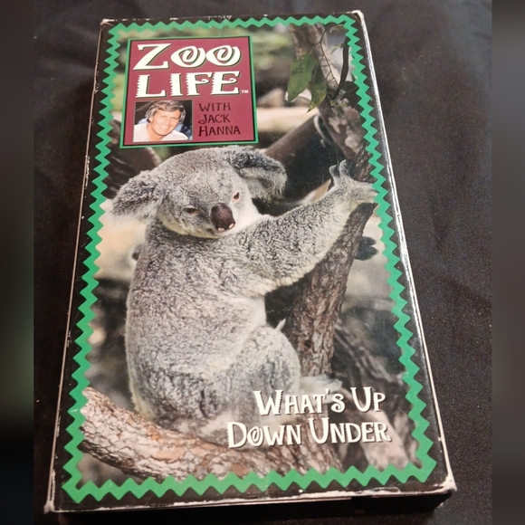 2 Zoo Life VHS Tapes - Picture 7 of 10
